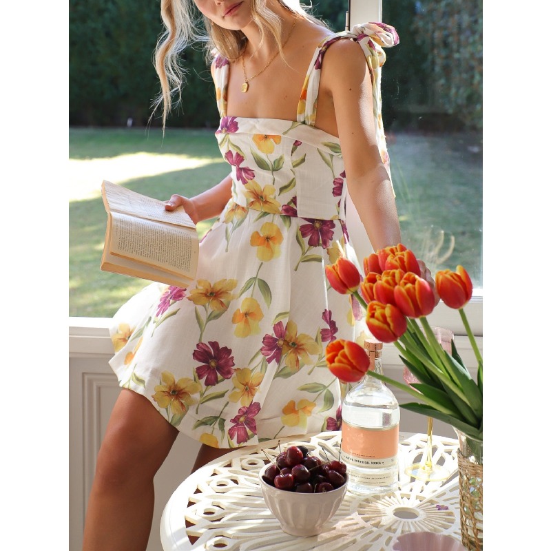 Summer Clothing Online - Modisches und Elegantes Damen-Sommerkleid mit Trägern,