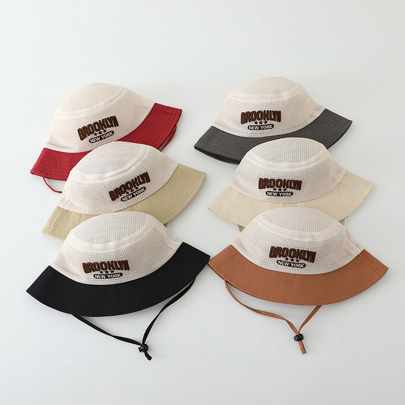 Buchstaben-Bestickter Baby-Son – Summer Clothing Capsule Bewertung und Preis