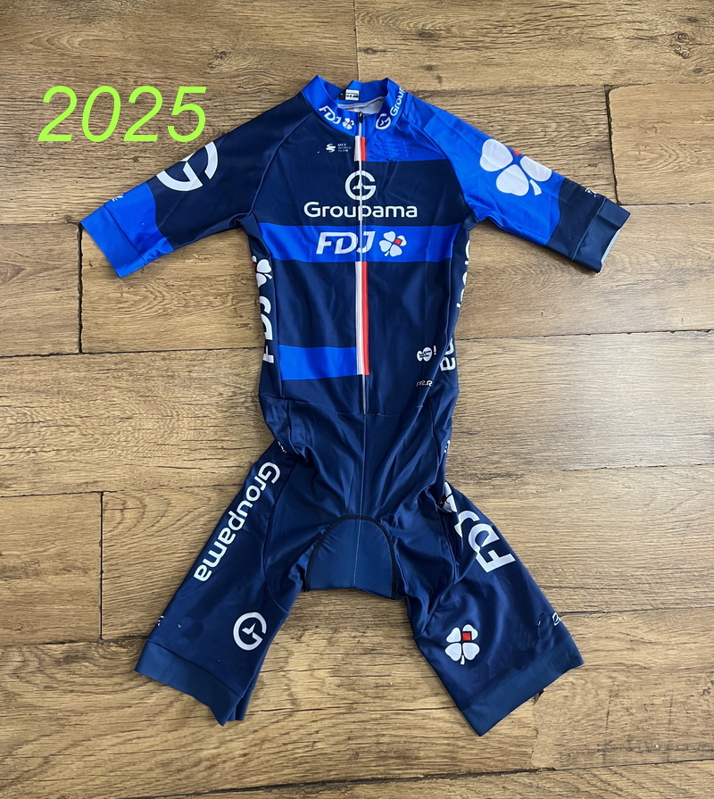 LASER CUT Skinsuit 2026 2025 G – Summer Clothing Material Bewertung und Preis