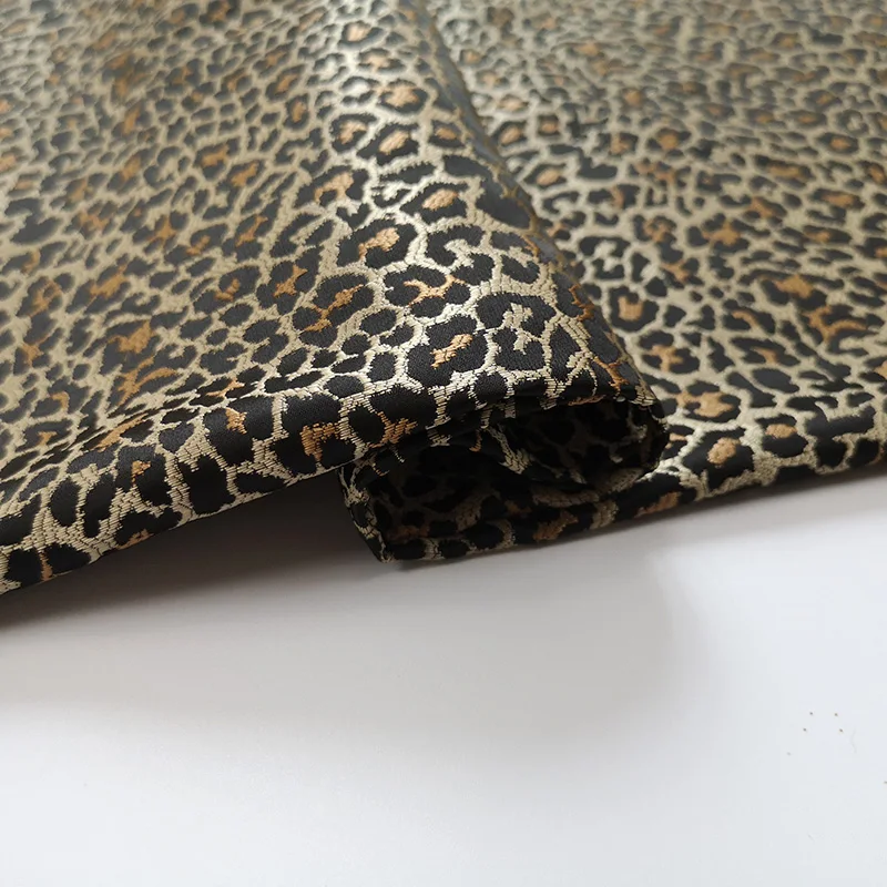 Garn gefärbter Brokat-Jacquard – Summer Clothing Material Bewertung und Preis